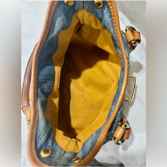 2006 Louis Vuitton Denim Pleaty Handle
Bag - Picture 11 of 12